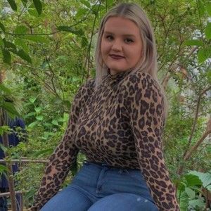 Meet your Posher, Kat